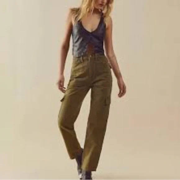WE THE FREE PEOPLE Ezra hi rise cargo pants jeans Green 25 NWOT - Picture 5 of 11